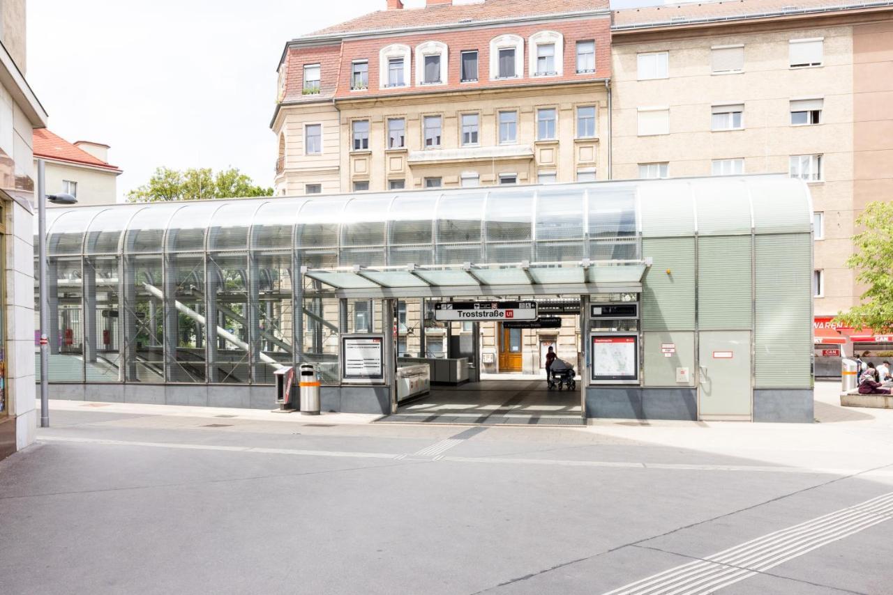 Studio Vienna Central Station Eksteriør bilde